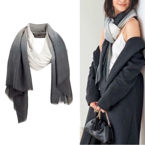 Cushnie Black/Grey Ombre Large Scarf - Picture 1 of 5